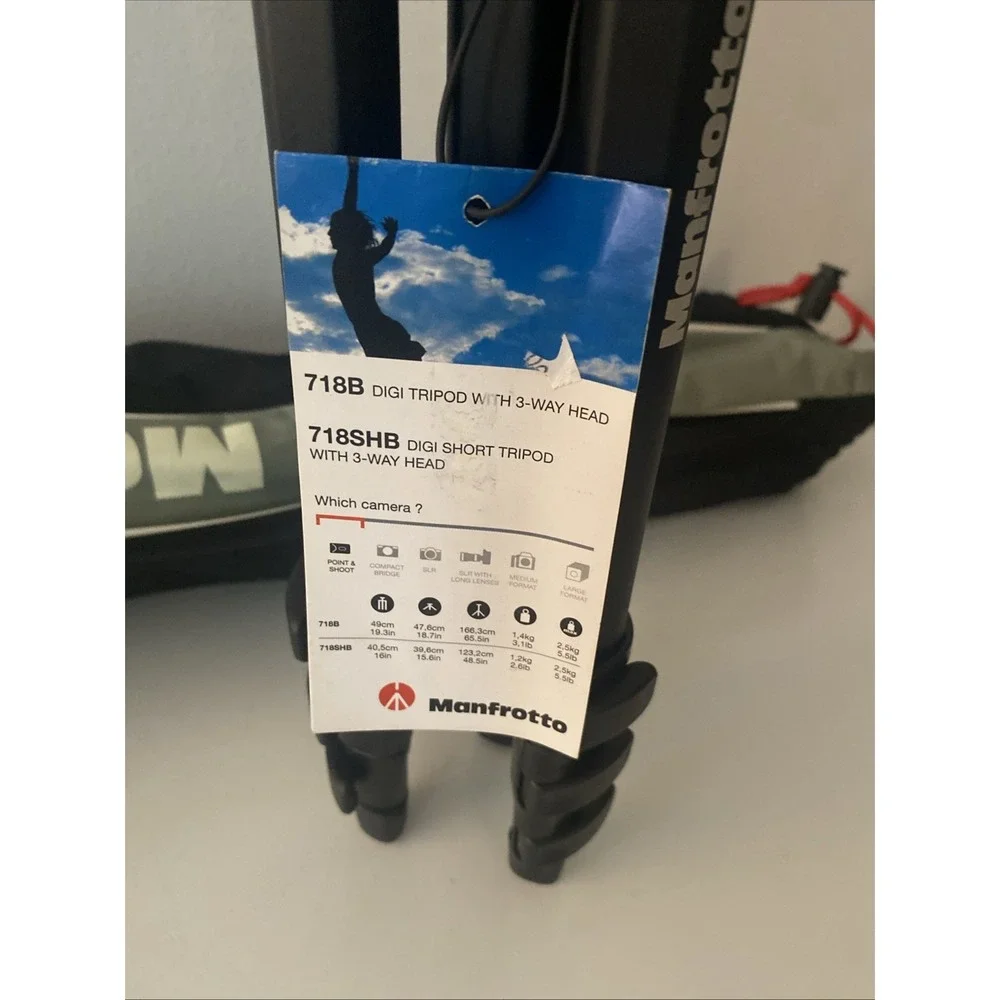 Manfrotto Black 718B Digi Tripod With 3-way Head With Carry Bag.
